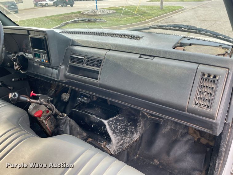 image for item LS9538 2001 GMC C7500  dump flatbed truck