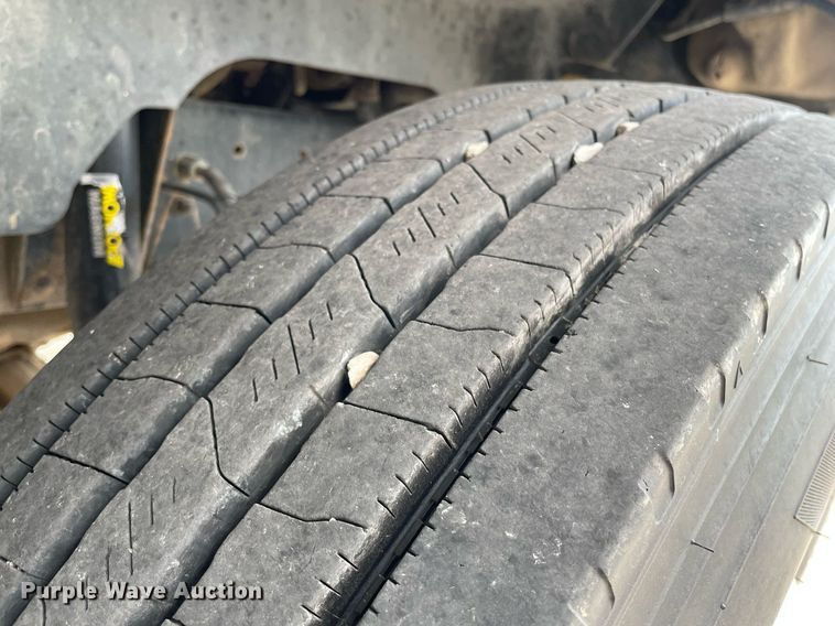 image for item LS9538 2001 GMC C7500  dump flatbed truck