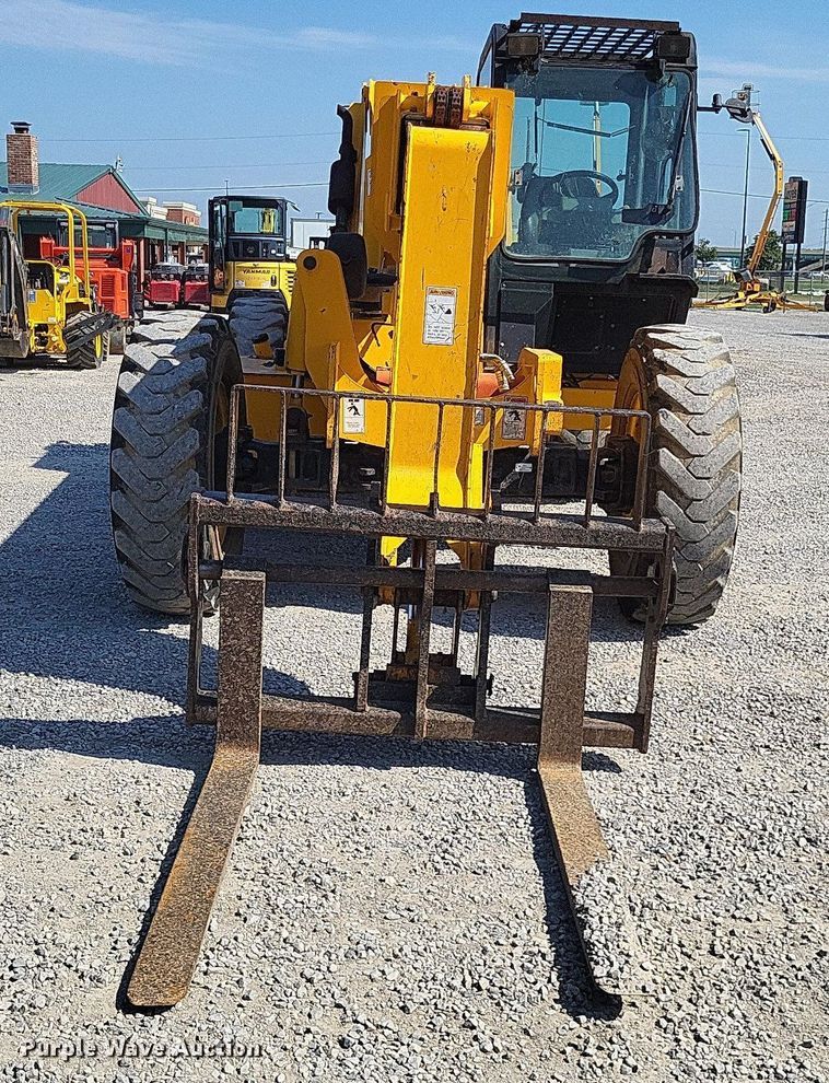 image for item LS9617 2007 JCB 506C HL  telehandler