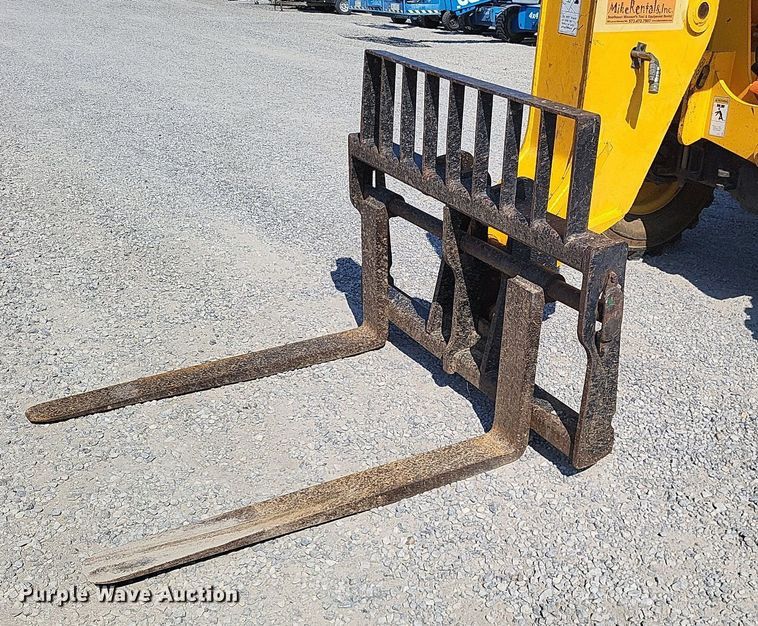 image for item LS9617 2007 JCB 506C HL  telehandler