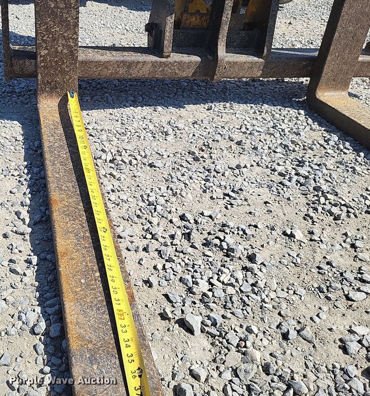 image for item LS9617 2007 JCB 506C HL  telehandler