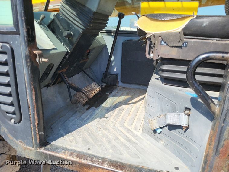 image for item LS9617 2007 JCB 506C HL  telehandler