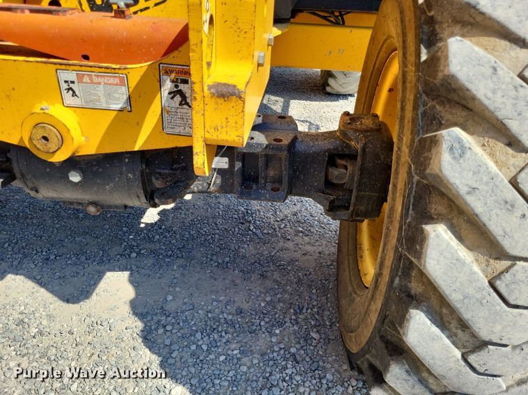 image for item LS9617 2007 JCB 506C HL  telehandler