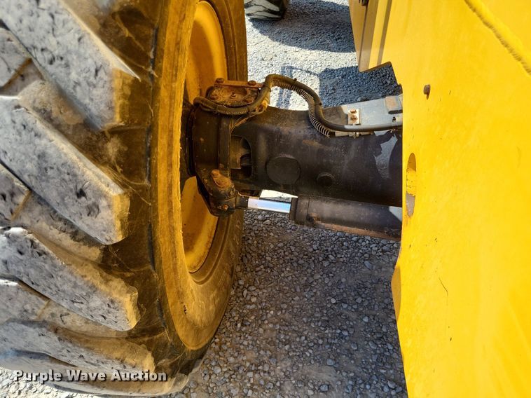 image for item LS9617 2007 JCB 506C HL  telehandler