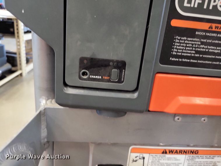 image for item LS9619 JLG FS80 Liftpod  vertical lift