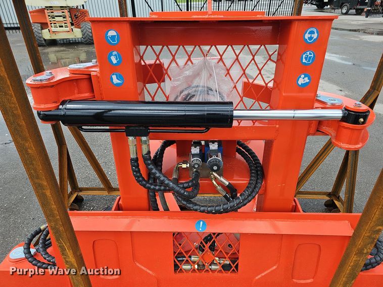 image for item MD9958 2023 Top Cat ECSSRB  skid steer tree shear