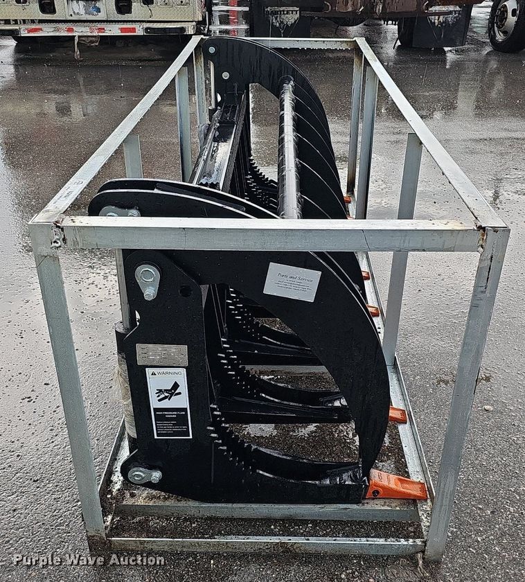 image for item MD9961 2023  78"W skid steer grapple bucket