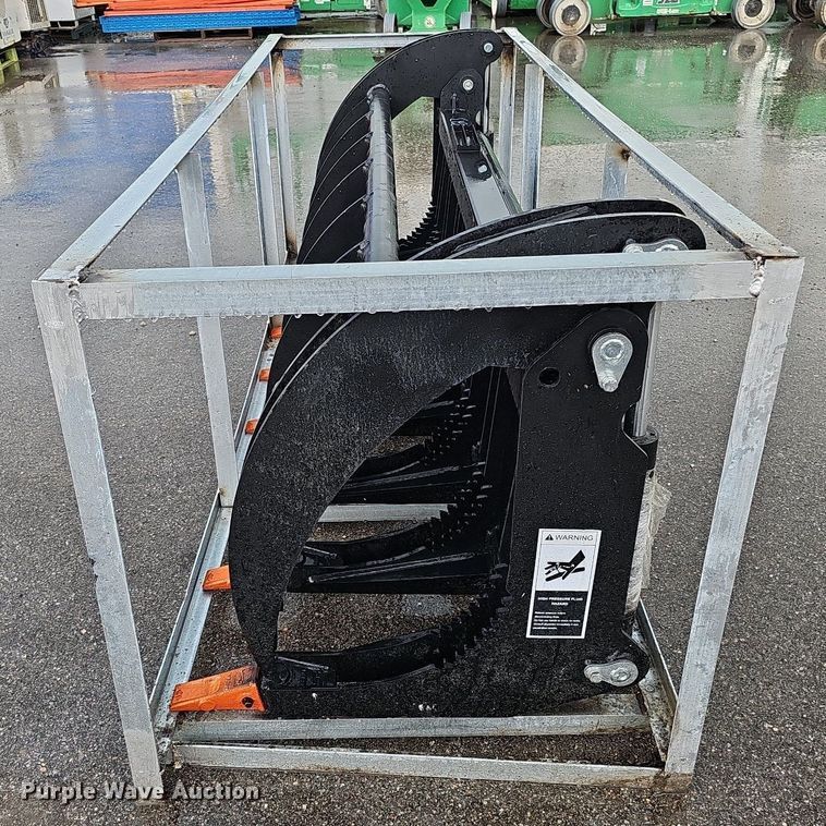 image for item MD9961 2023  78"W skid steer grapple bucket