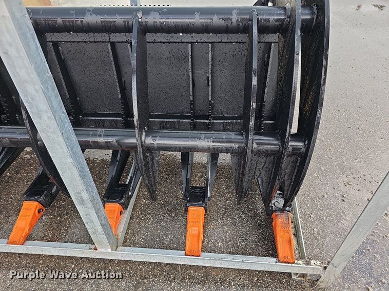 image for item MD9961 2023  78"W skid steer grapple bucket