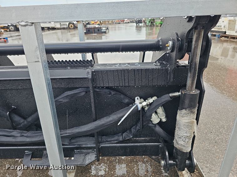 image for item MD9961 2023  78"W skid steer grapple bucket