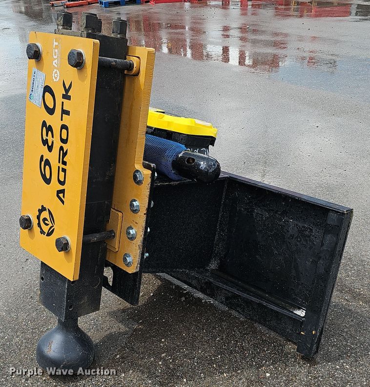 image for item MD9963 2023 Agrotk PD680-PZ  skid steer post driver