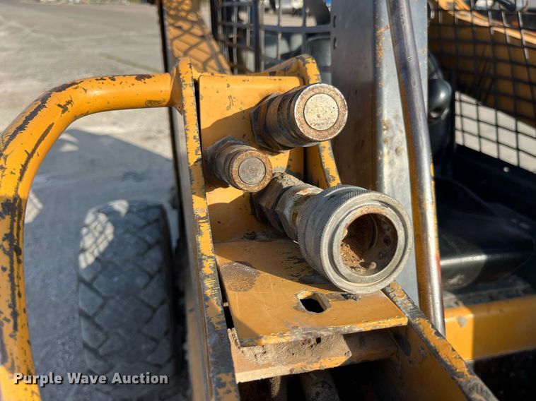 image for item MG9371 1999 Case 95XT  skid steer loader