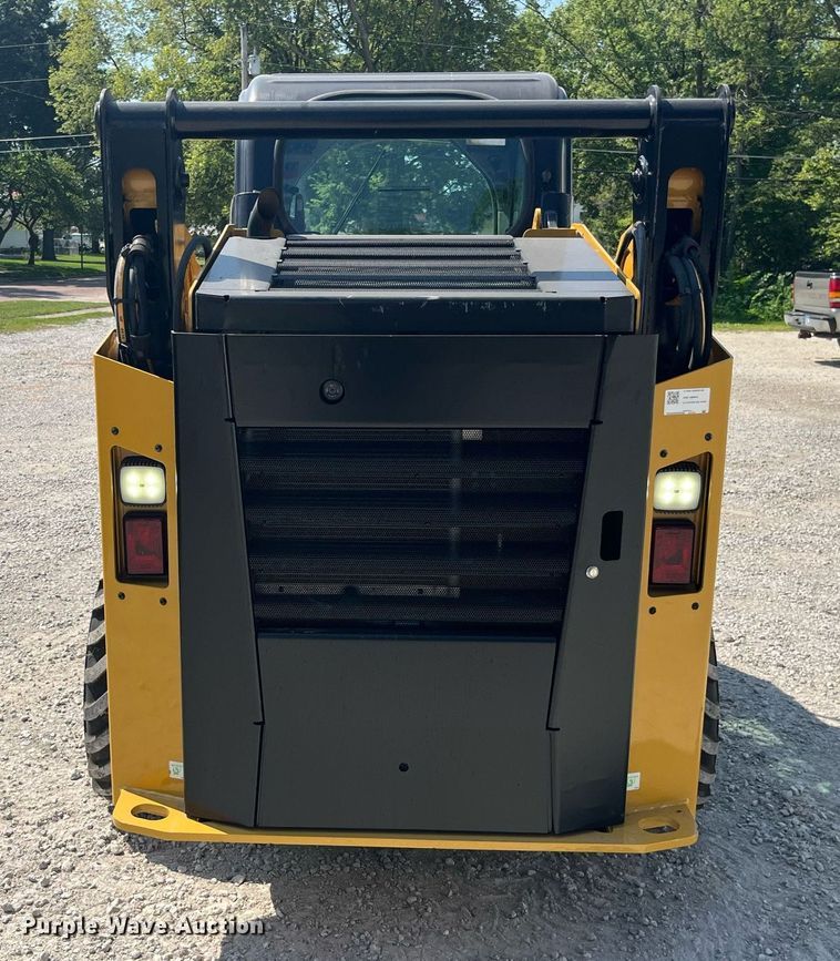 image for item MG9381 2020 Caterpillar 242D3  skid steer loader