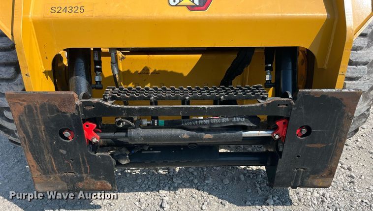 image for item MG9381 2020 Caterpillar 242D3  skid steer loader