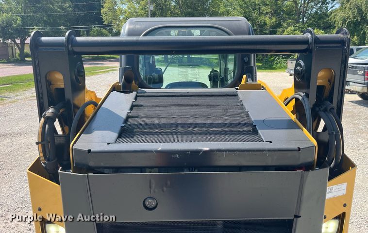 image for item MG9381 2020 Caterpillar 242D3  skid steer loader