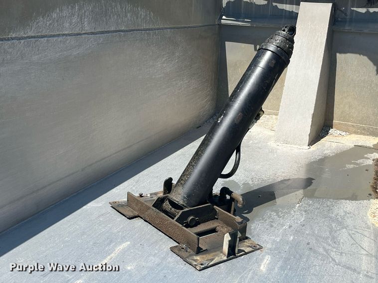 image for item MG9382 Dump truck bed