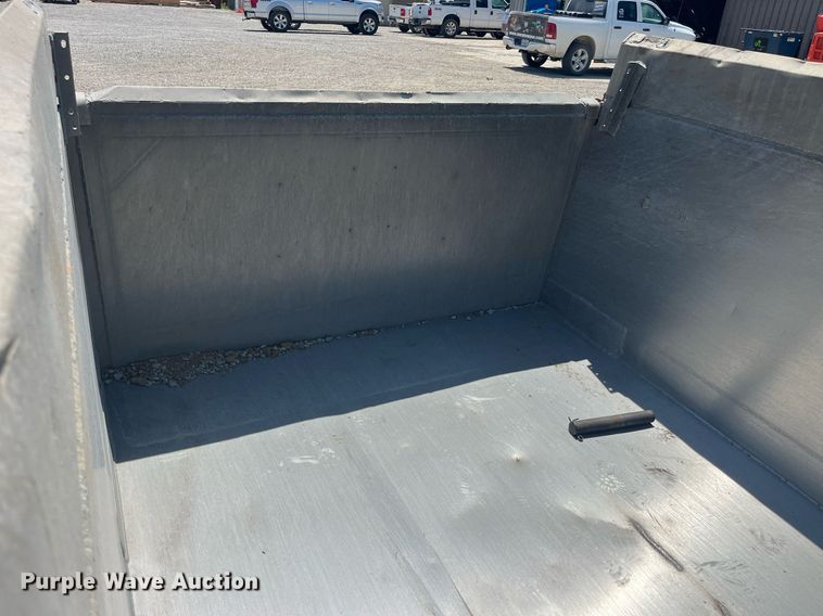 image for item MG9382 Dump truck bed