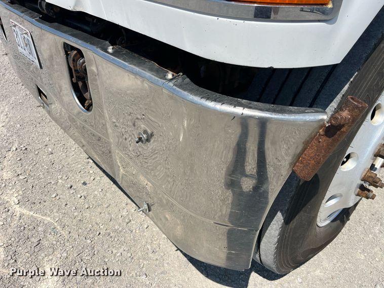 image for item MG9383 2007 Mack CHN613  dump truck