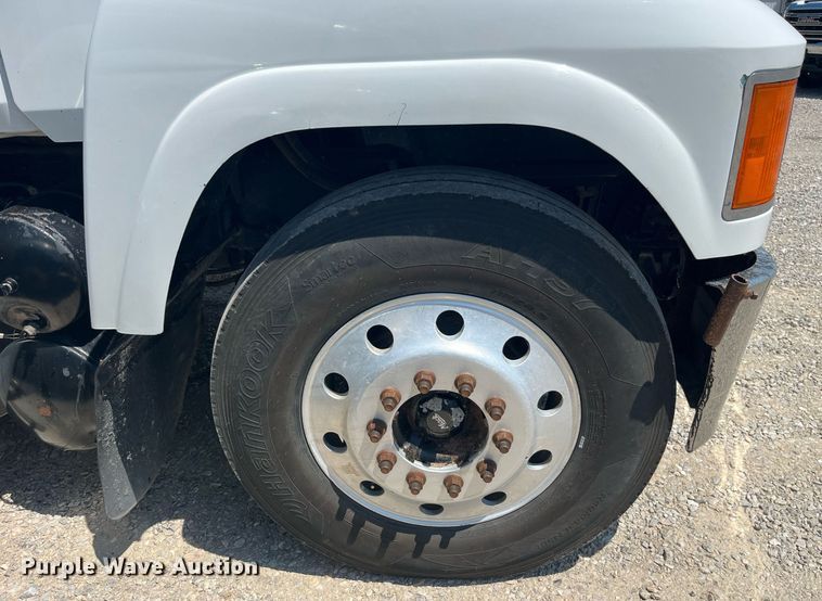 image for item MG9383 2007 Mack CHN613  dump truck