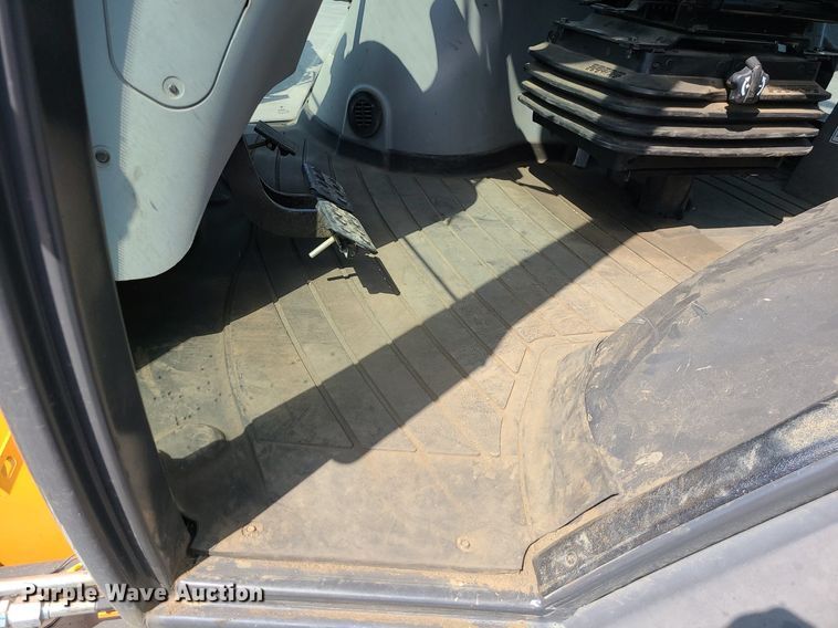 image for item MG9604 2018 Case 580N EP  backhoe