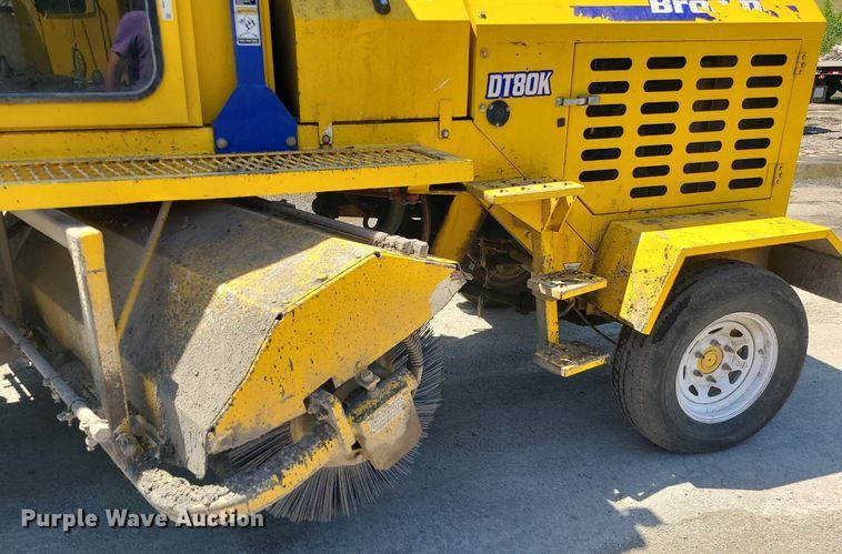 image for item MG9609 2017 Superior Broom DT80K  sweeper