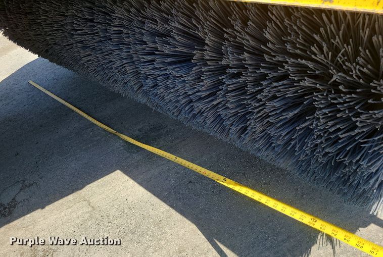 image for item MG9609 2017 Superior Broom DT80K  sweeper