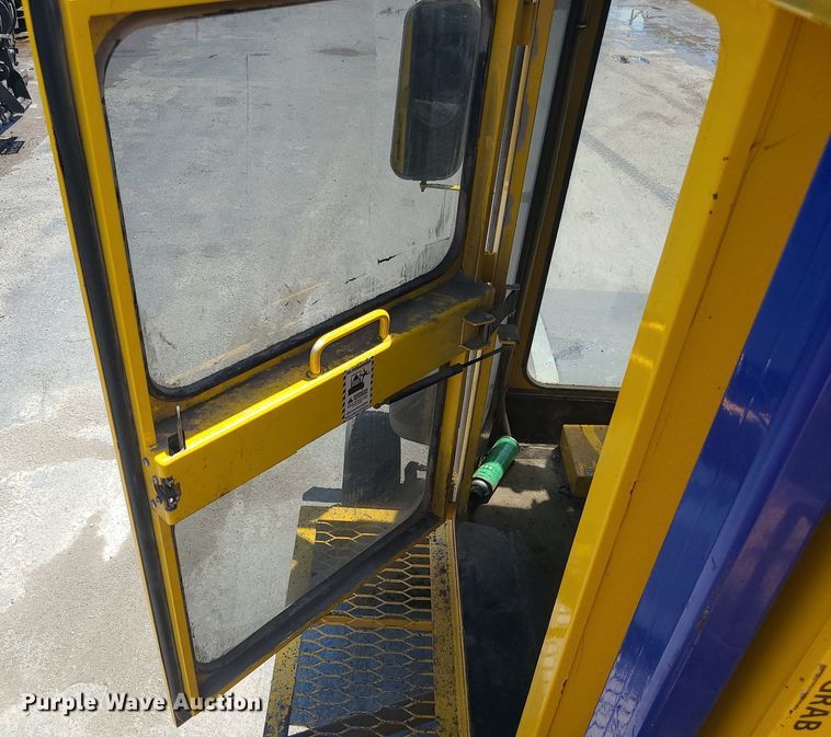 image for item MG9609 2017 Superior Broom DT80K  sweeper