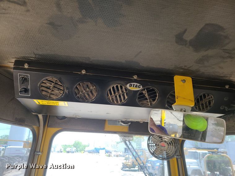 image for item MG9609 2017 Superior Broom DT80K  sweeper