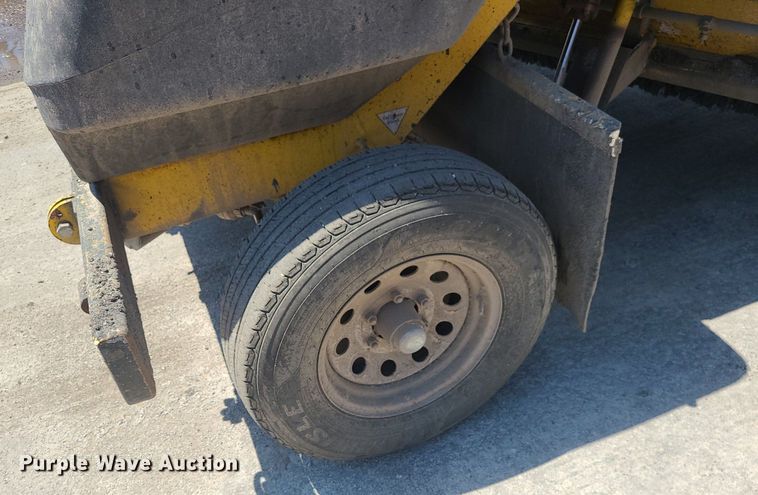 image for item MG9609 2017 Superior Broom DT80K  sweeper