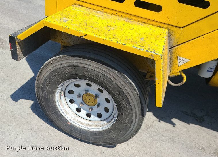 image for item MG9609 2017 Superior Broom DT80K  sweeper