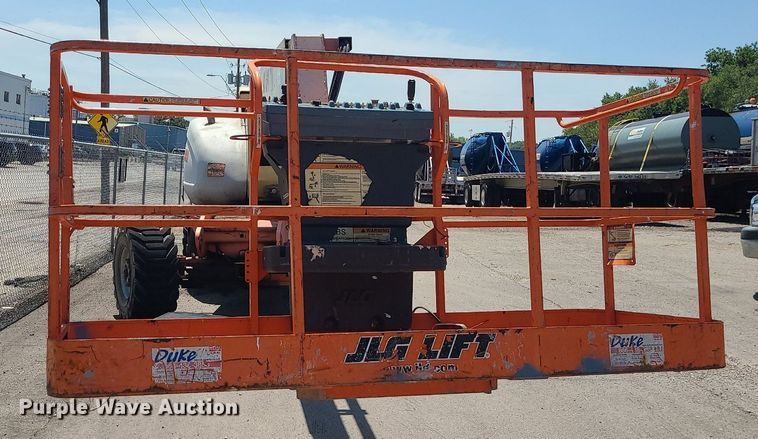 image for item MG9612 JLG 800A  boom lift