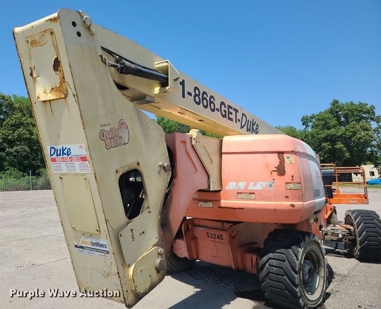 image for item MG9612 JLG 800A  boom lift