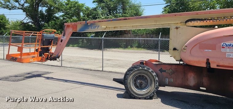 image for item MG9612 JLG 800A  boom lift