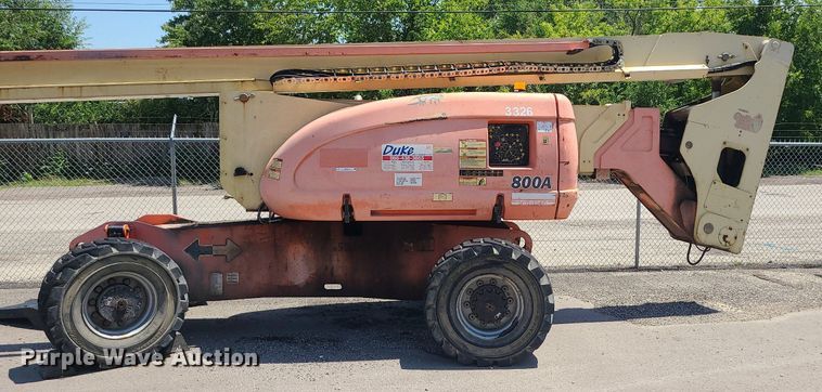 image for item MG9612 JLG 800A  boom lift