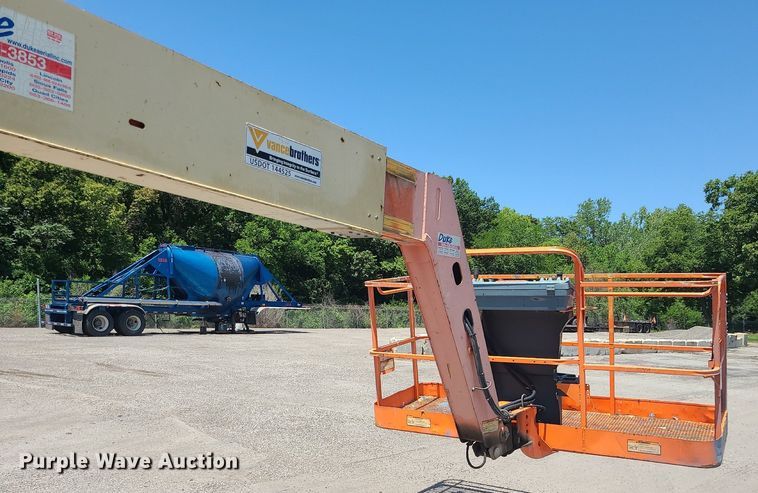 image for item MG9612 JLG 800A  boom lift