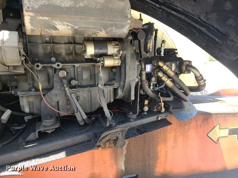 image for item MG9612 JLG 800A  boom lift