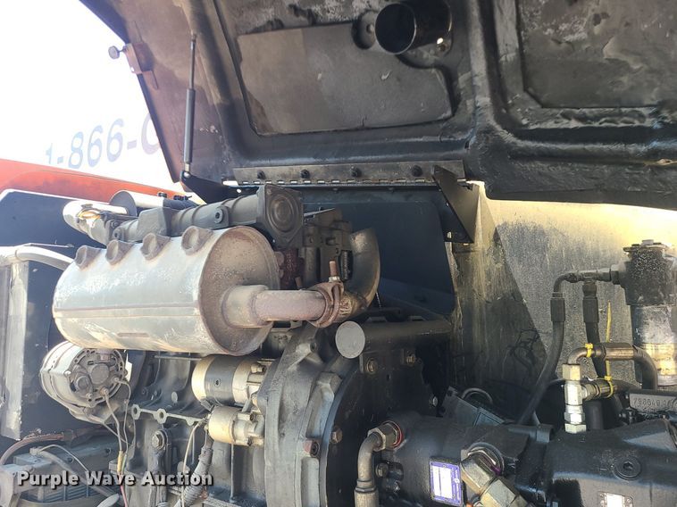 image for item MG9612 JLG 800A  boom lift