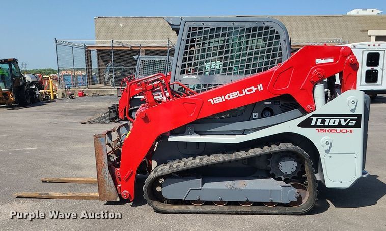 image for item MG9626 2018 Takeuchi TL10V-2  tracked skid steer loader