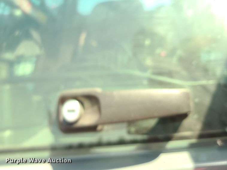 image for item MG9626 2018 Takeuchi TL10V-2  tracked skid steer loader