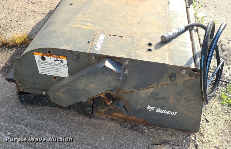 image for item MG9631 2016 Bobcat 72 Sweeper  72" W sweeper