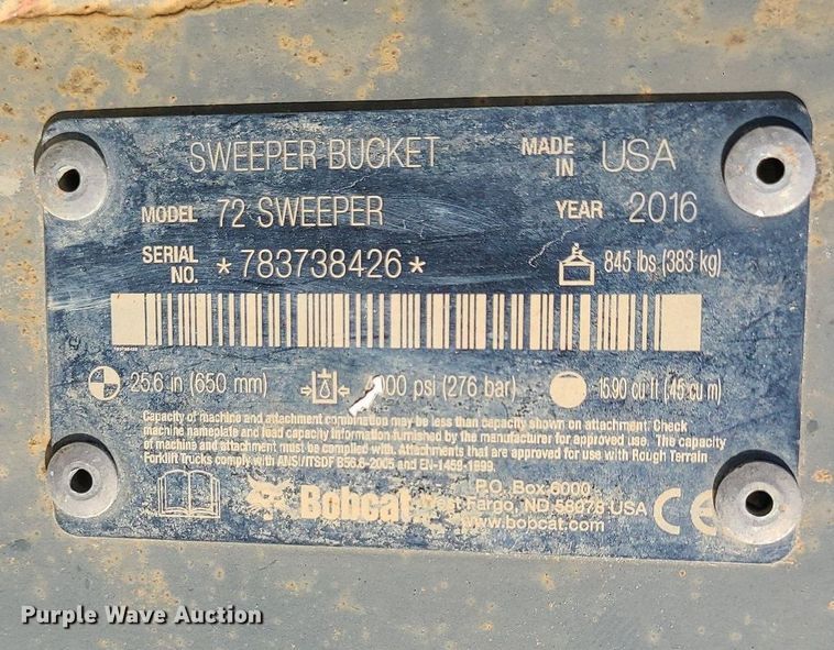 image for item MG9631 2016 Bobcat 72 Sweeper  72" W sweeper