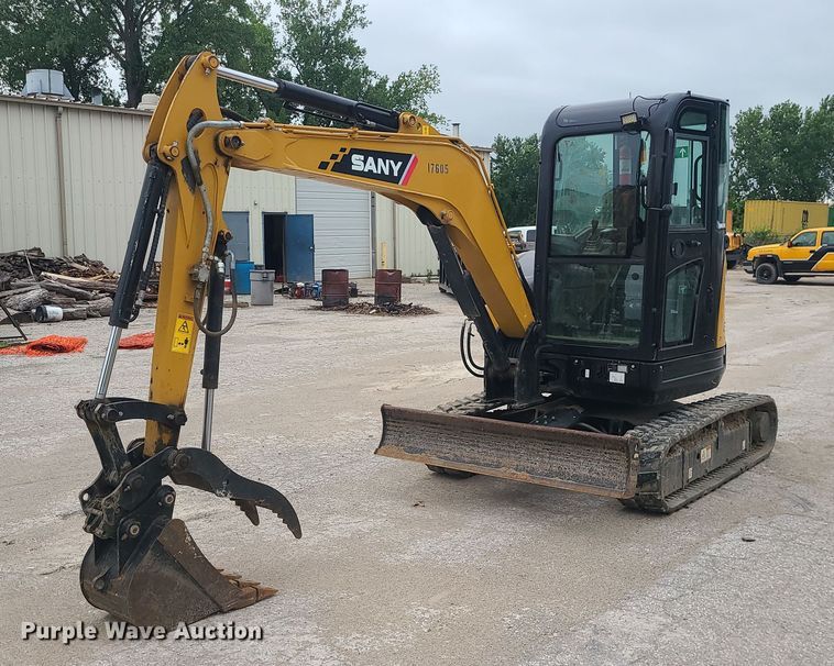image for item MG9653 2017 Sany SY35U  mini excavator
