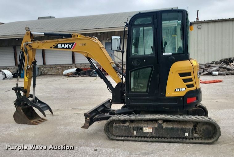 image for item MG9653 2017 Sany SY35U  mini excavator