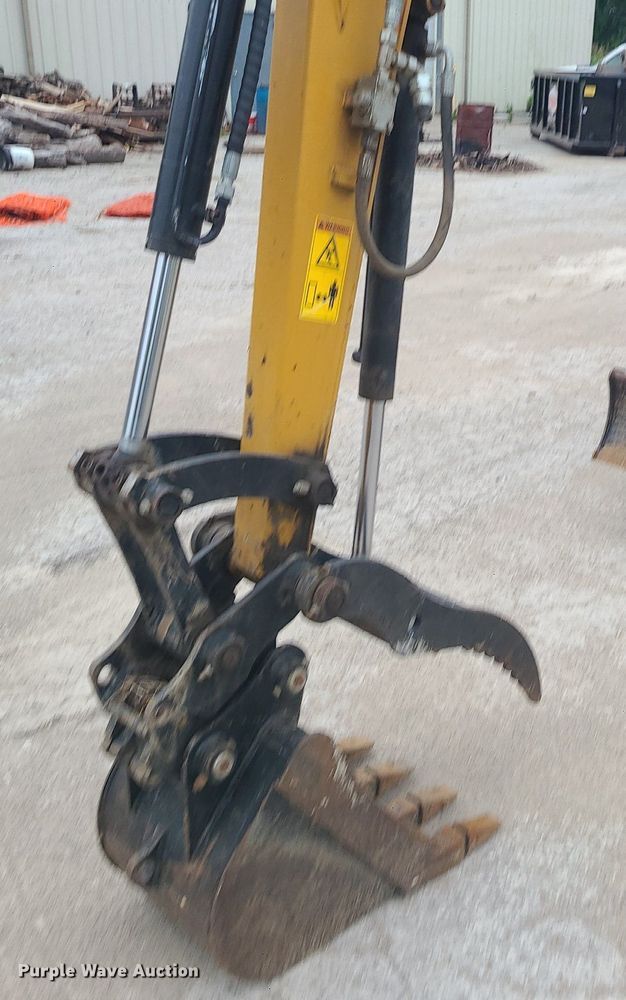 image for item MG9653 2017 Sany SY35U  mini excavator