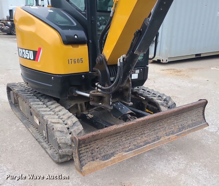 image for item MG9653 2017 Sany SY35U  mini excavator