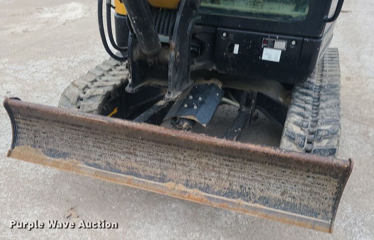 image for item MG9653 2017 Sany SY35U  mini excavator