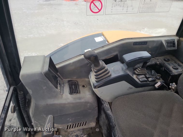 image for item MG9653 2017 Sany SY35U  mini excavator