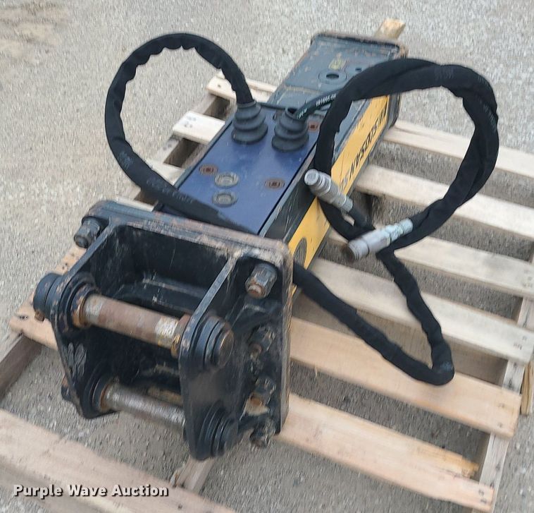 image for item MG9653 2017 Sany SY35U  mini excavator