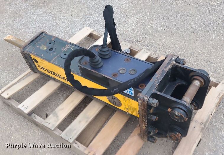 image for item MG9653 2017 Sany SY35U  mini excavator