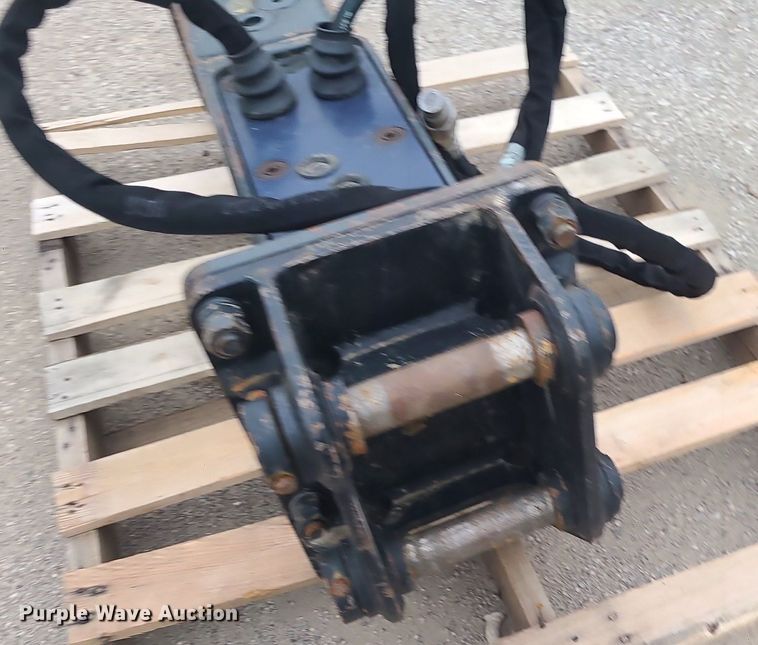 image for item MG9653 2017 Sany SY35U  mini excavator